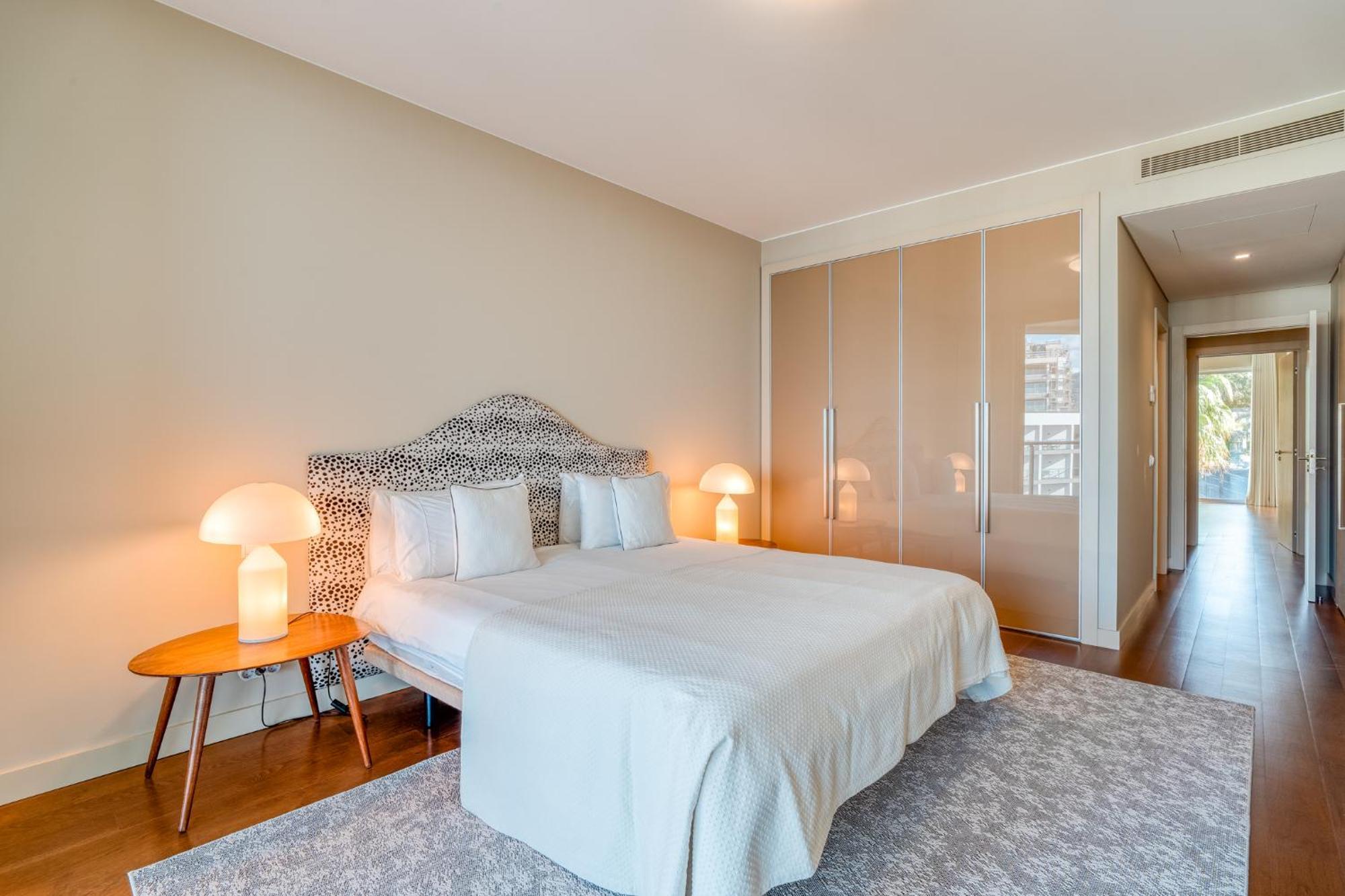 Suite 107 - Two Bedroom Apartment فونشال المظهر الخارجي الصورة
